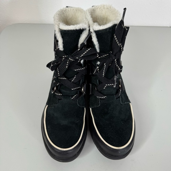 Sorel Tivoli IV Waterproof Winter Boots Size 6.5 - Picture 2 of 7